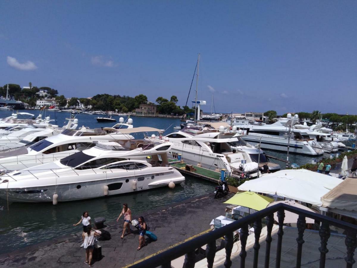 Riva Destra Guest house *