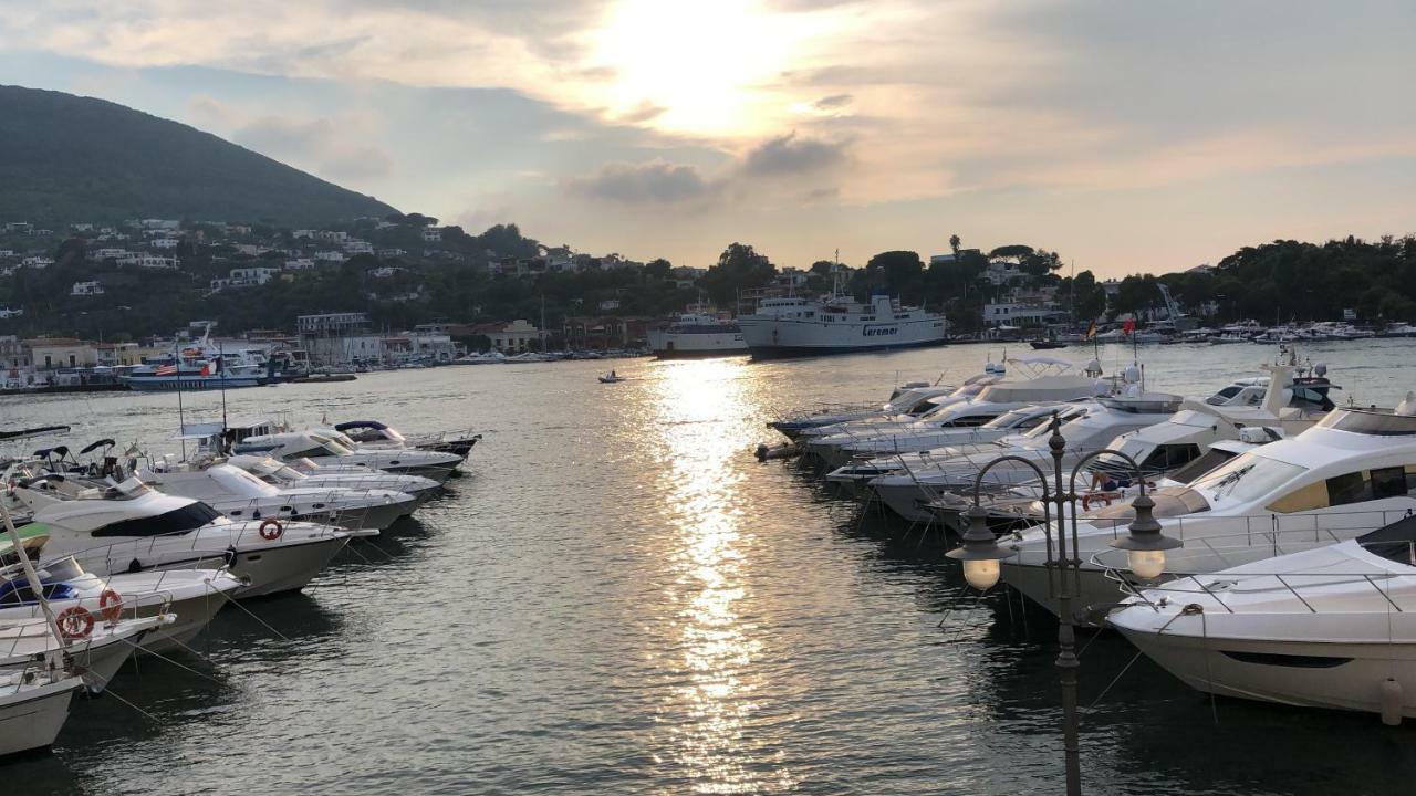 Riva Destra Guest house Ischia